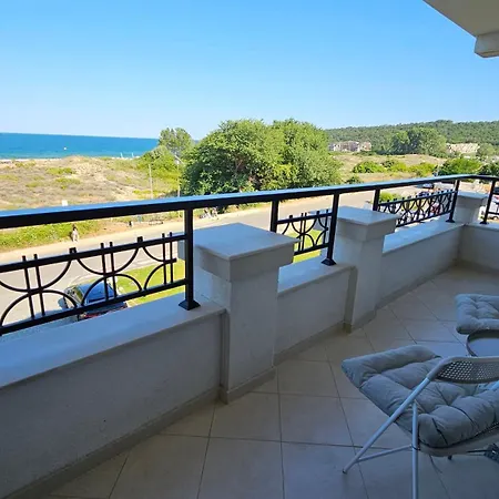 Smokini Apartman Szozopol