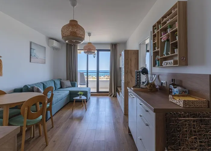Smokini Apartamento Sozopol