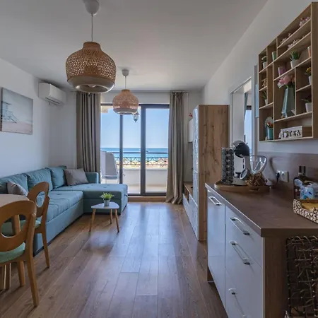 Smokini Apartamento Sozopol